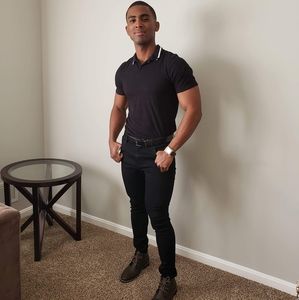 Meet your Posher, Victor javier